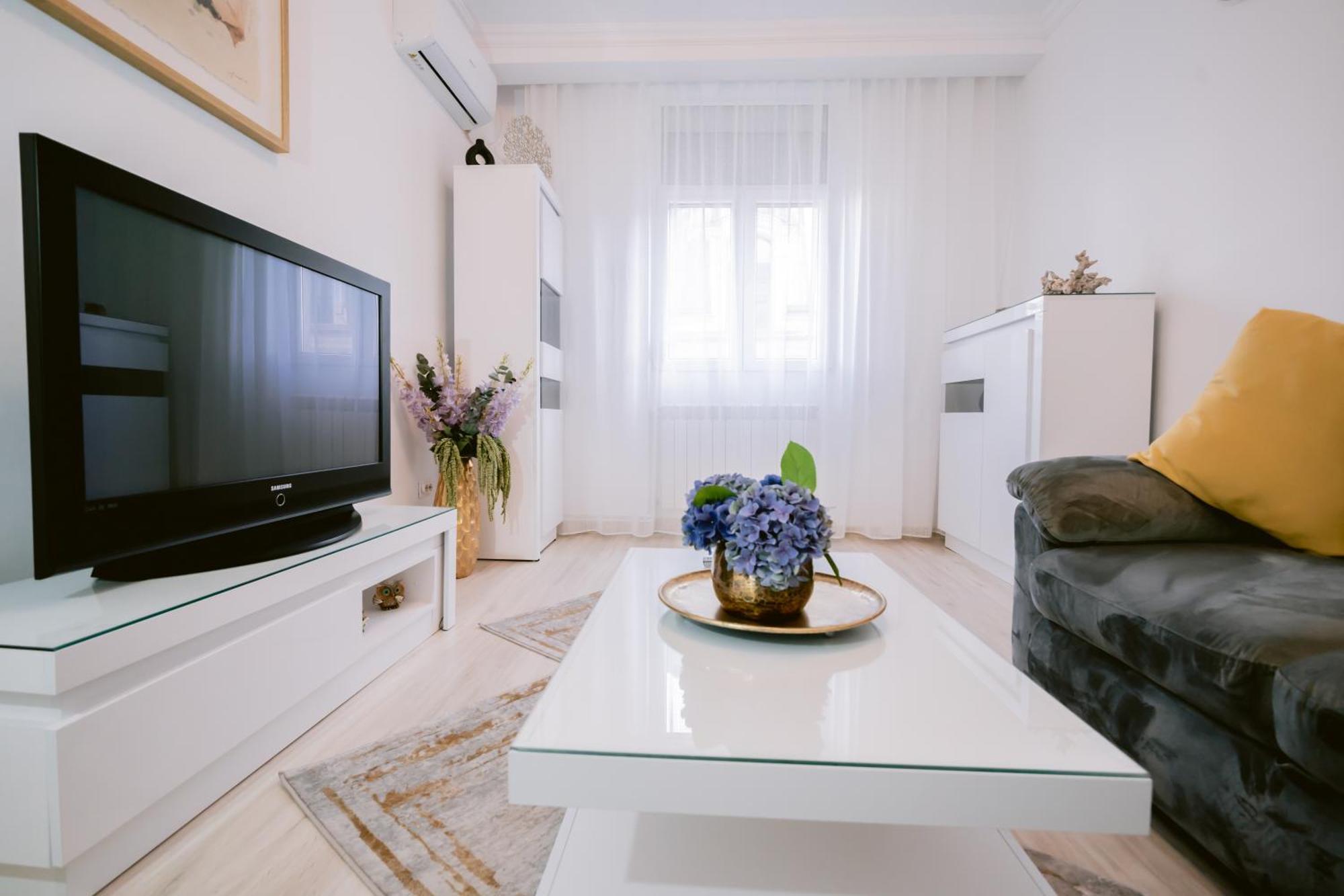 Appartamento Historic Bucharest Hideway Esterno foto